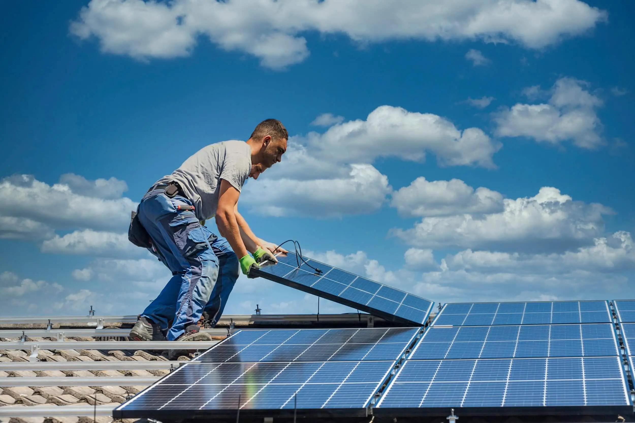 Apuesta por la energía más limpia con tus nuevos paneles solares