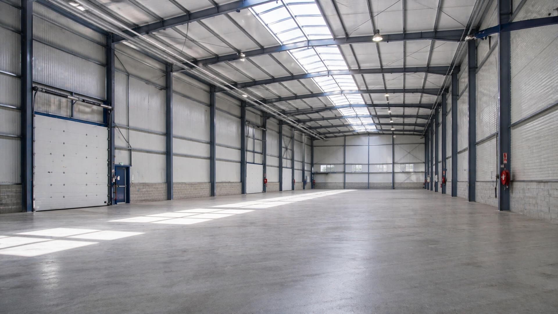 Errores comunes en iluminacion industrial que aumentan el consumo